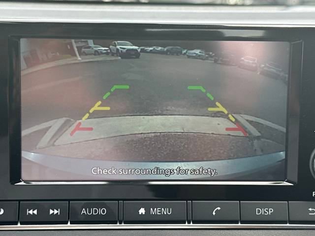 Used 2025 Nissan Sentra S image 17