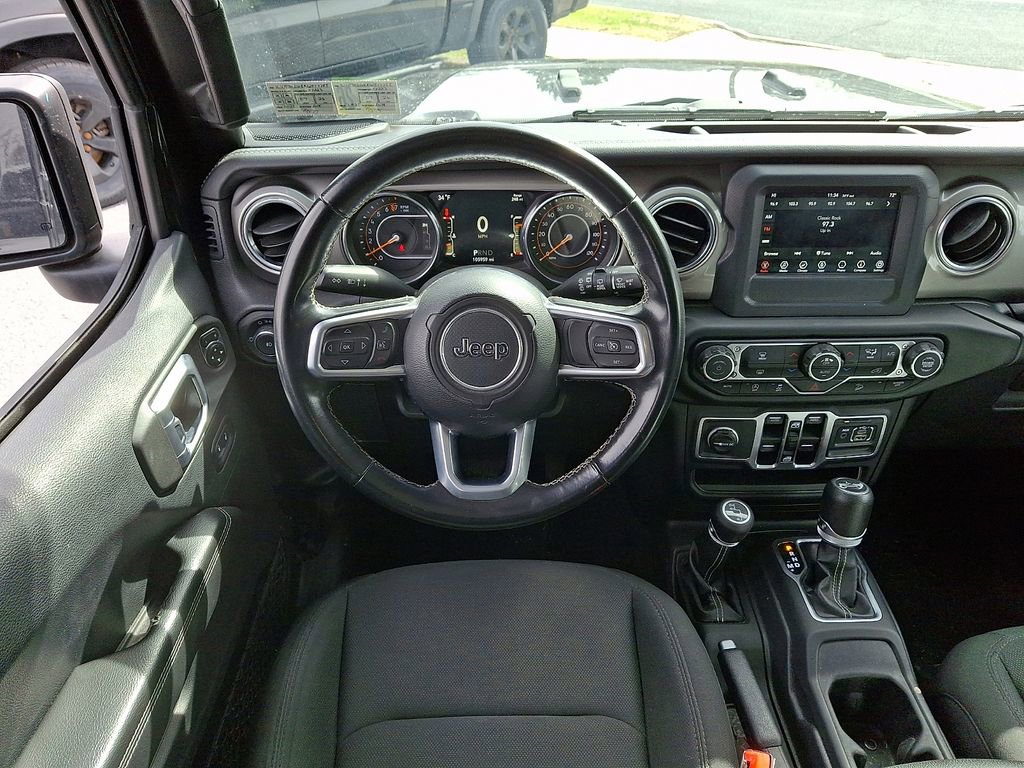 Used 2019 Jeep Wrangler Unlimited Sahara image 12