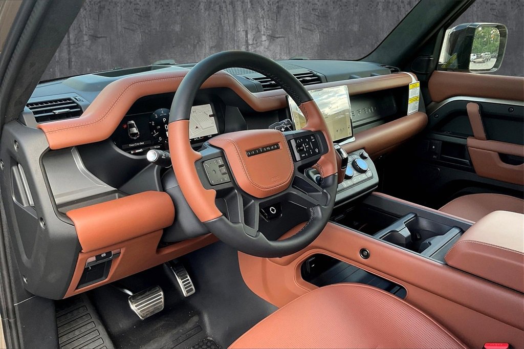 New 2025 Land Rover Defender 110 image 7