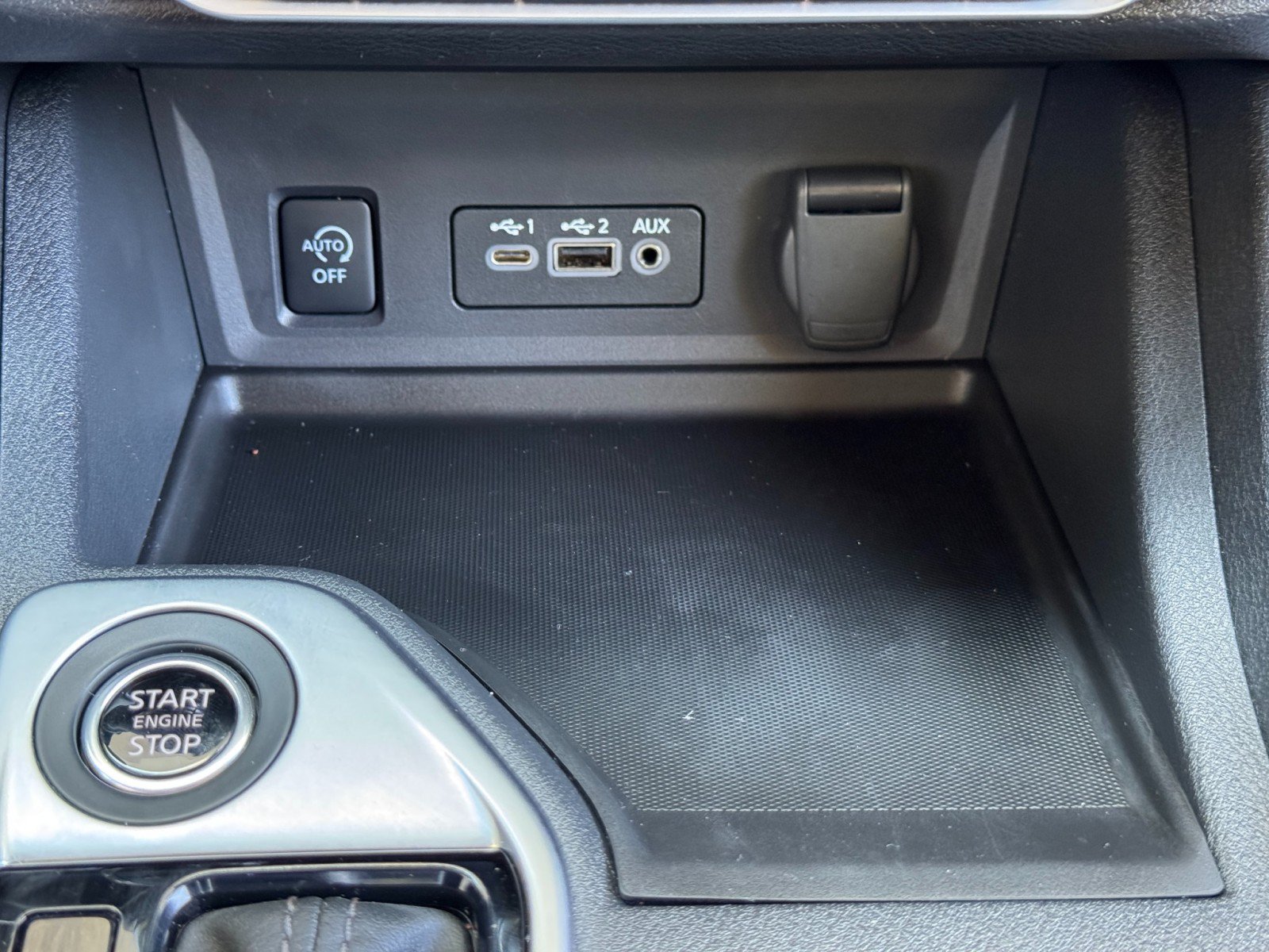 Used 2024 Nissan Sentra SV w/ All-Weather Package FWD image 25