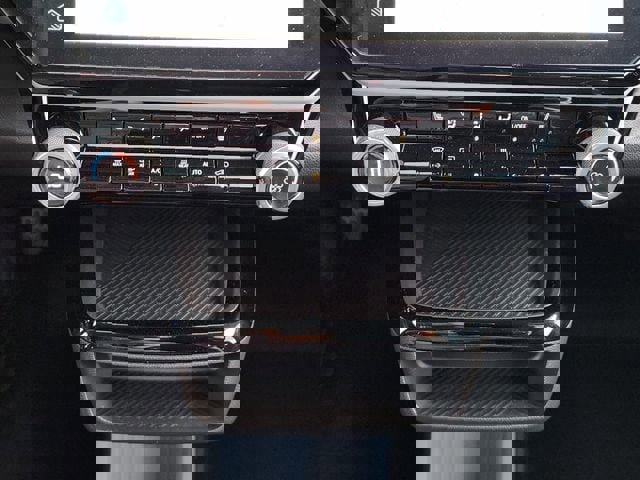 New 2027 Chevrolet Bolt LT w/ Comfort Package image 42