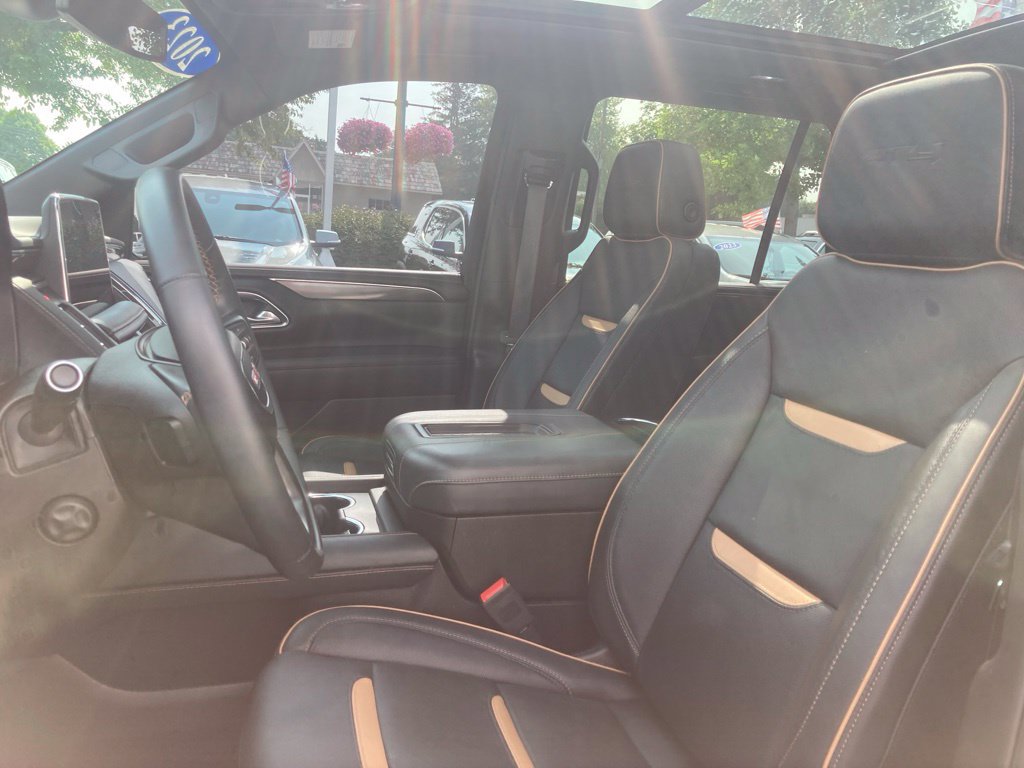 Certified 2023 GMC Yukon AT4 w/ LPO, Floor Liner Package AWD/4WD image 33