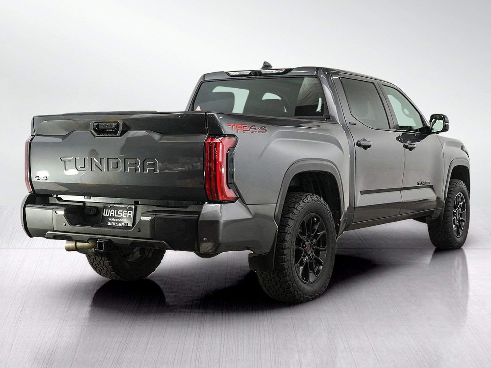 Used 2024 Toyota Tundra Limited w/ TRD Off-Road Package AWD/4WD image 5