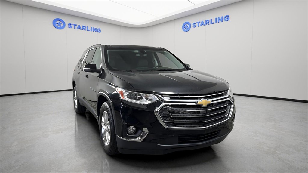 Used 2021 Chevrolet Traverse LT image 14