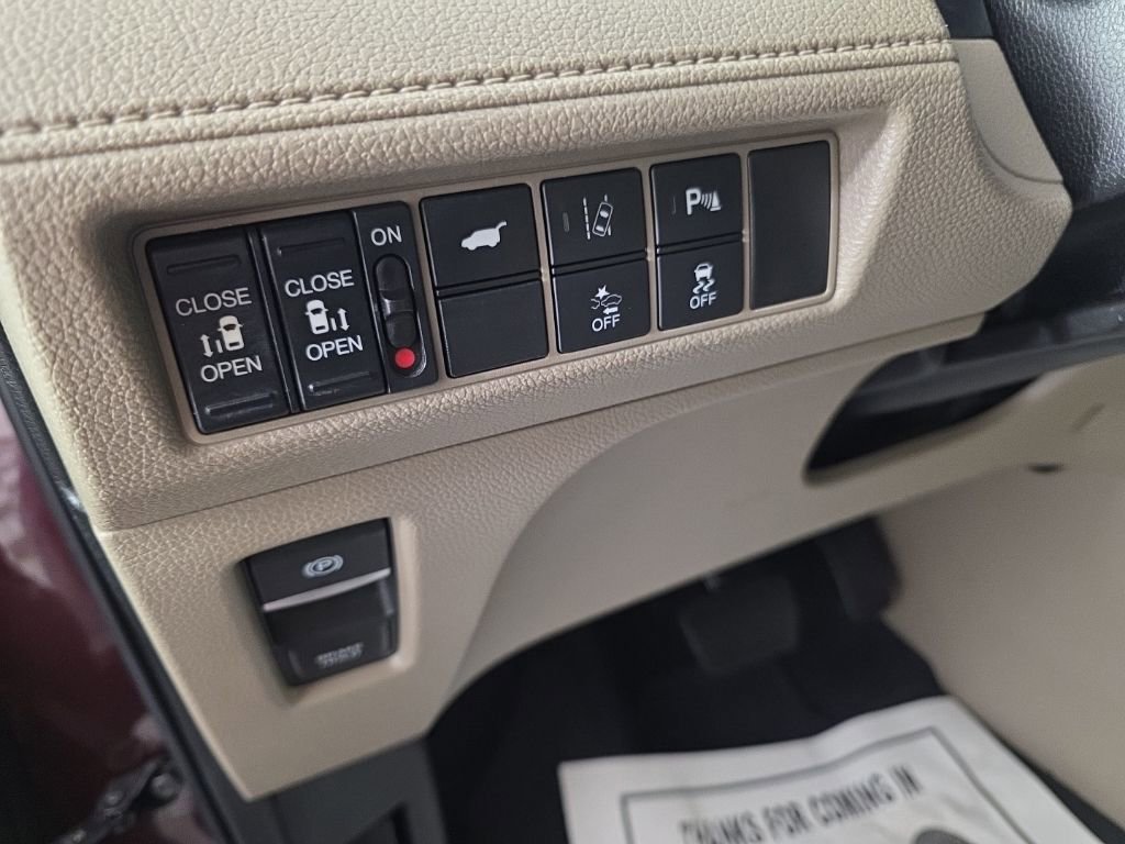 Used 2019 Honda Odyssey Elite image 13
