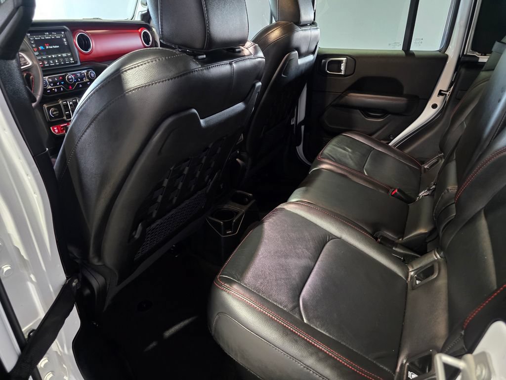 Used 2023 Jeep Gladiator Rubicon w/ LED Lighting Group AWD/4WD image 14