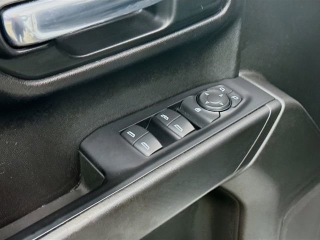 Used 2020 Chevrolet Silverado 1500 Custom w/ Custom Value Package image 19