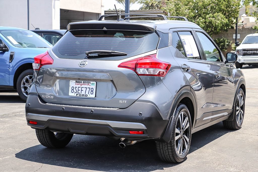 Used 2020 Nissan Kicks SR w/ SR Premium Package FWD image 7