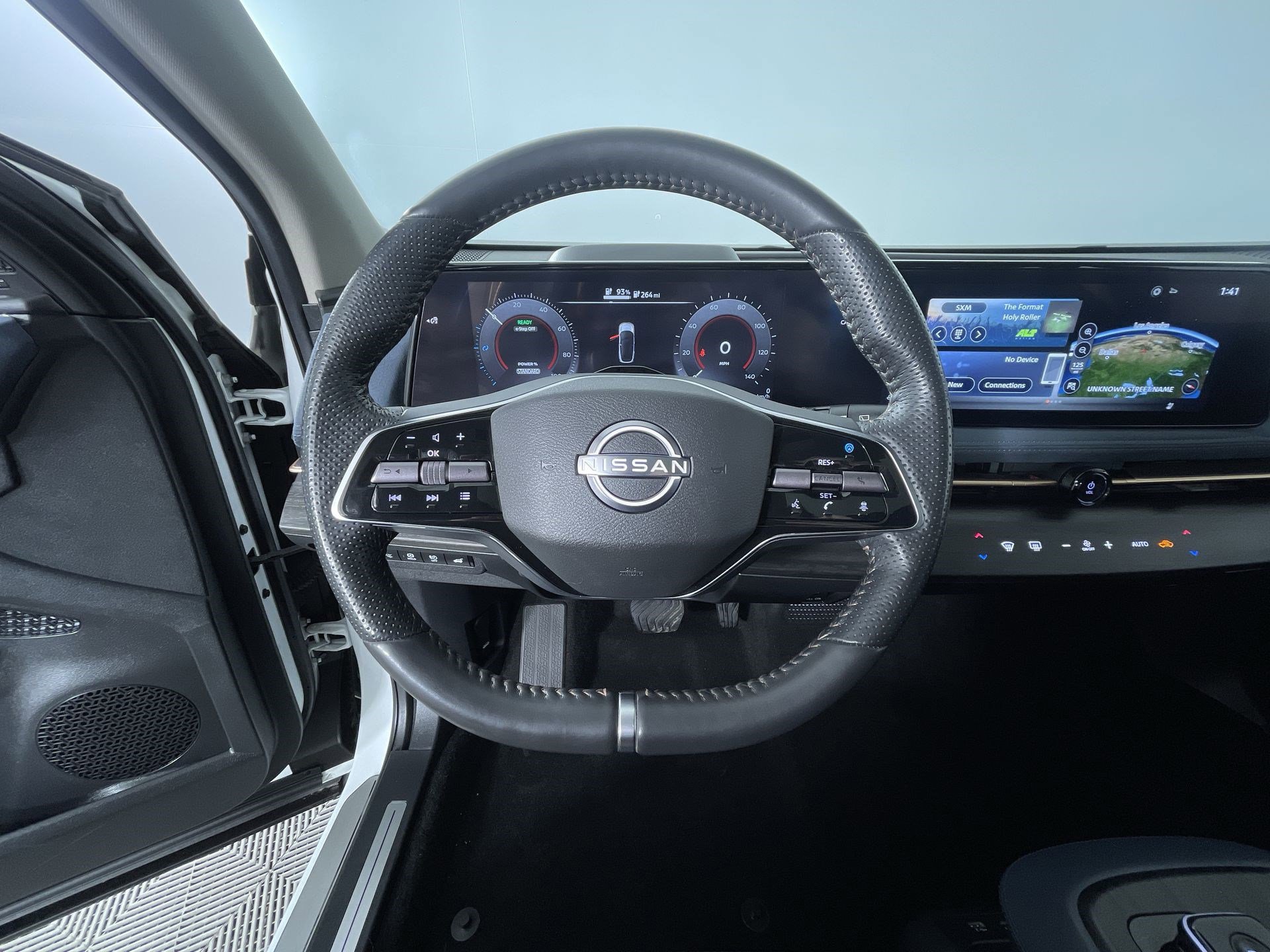 Certified 2024 Nissan Ariya AWD image 16