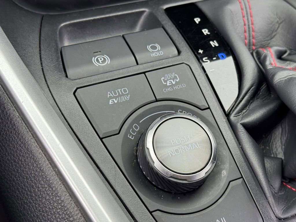Used 2023 Toyota RAV4 XSE w/ Weather Package AWD/4WD image 27