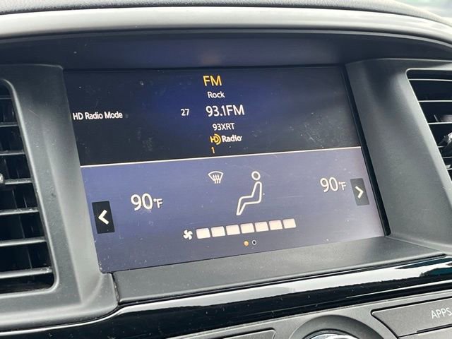 Used 2019 Nissan Pathfinder SV image 21