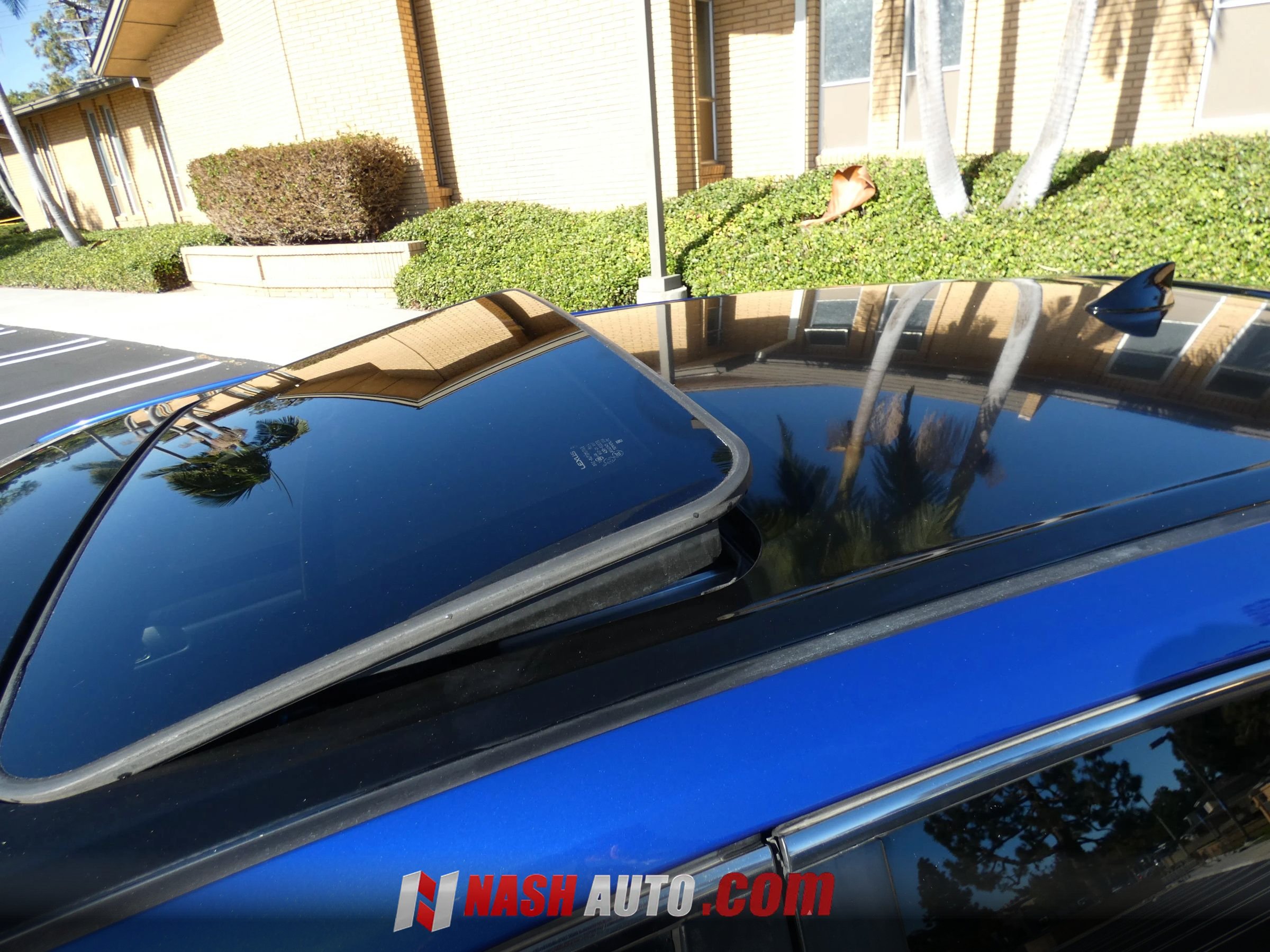 Used 2014 Lexus CT 200h w/ F Sport w/Nuluxe Interior FWD image 19