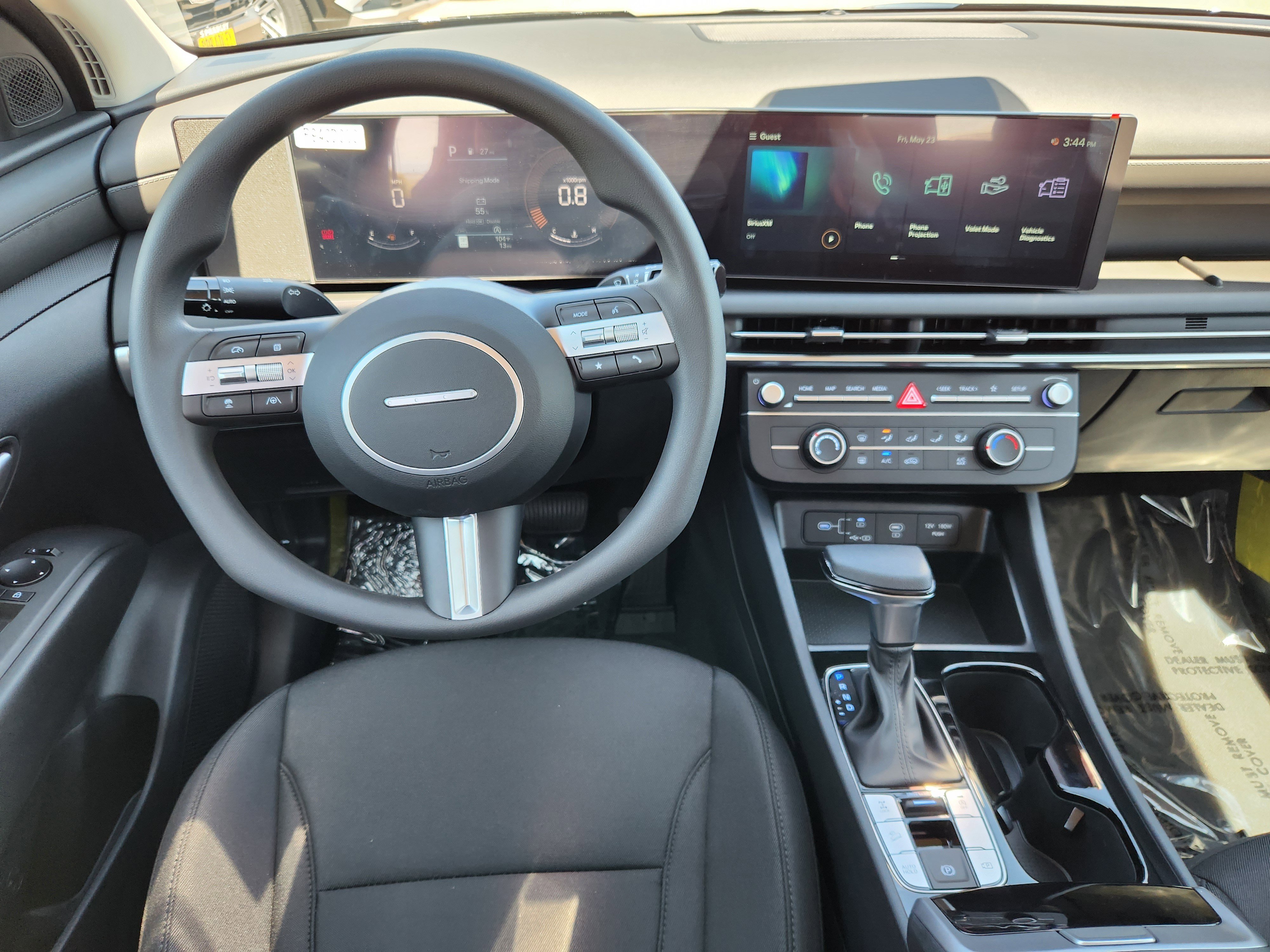 New 2025 Hyundai Tucson SE image 8