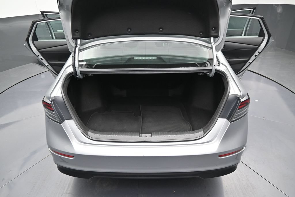 Used 2024 Honda Accord Sport image 11