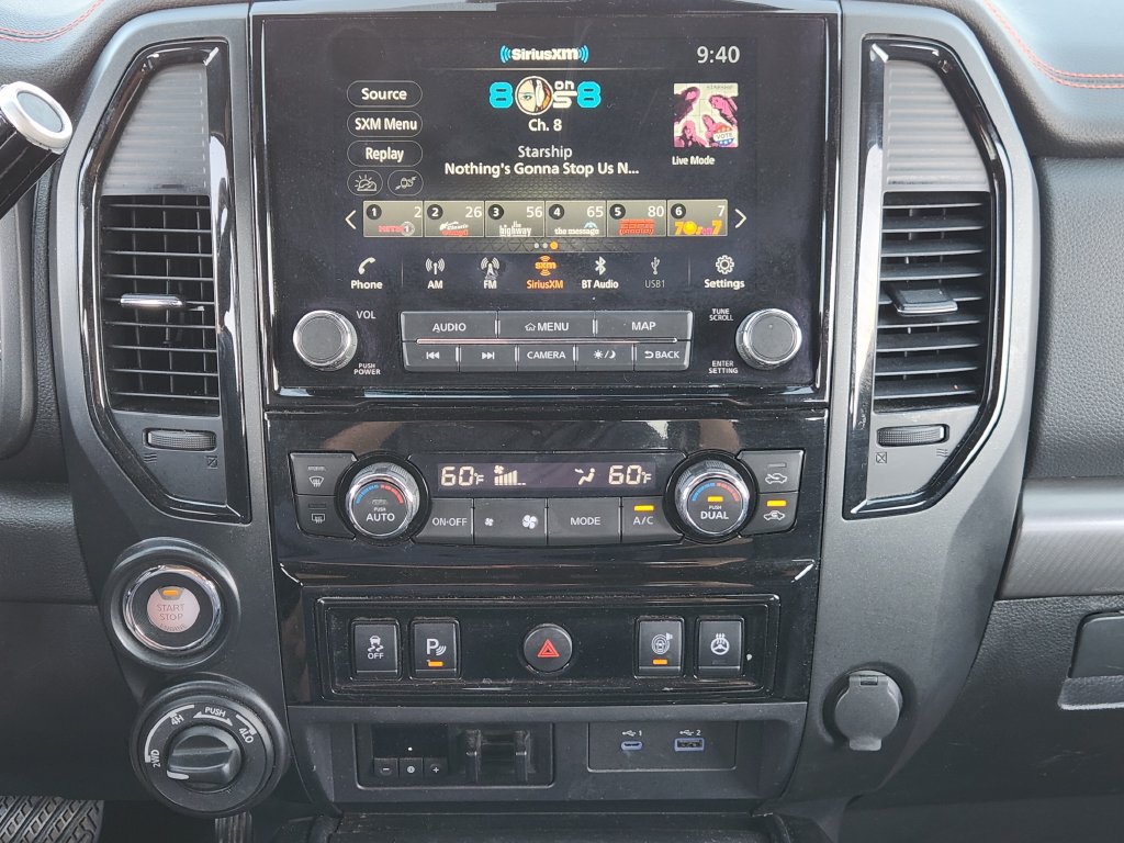 Used 2021 Nissan Titan PRO-4X w/ Pro-4x Convenience Package AWD/4WD image 13