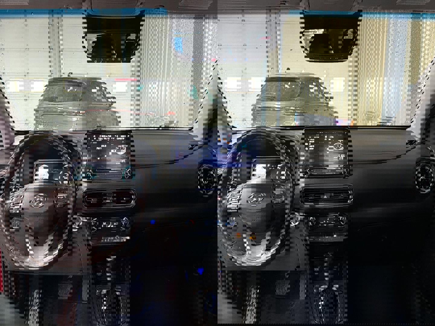 Used 2022 Hyundai Kona Limited image 25