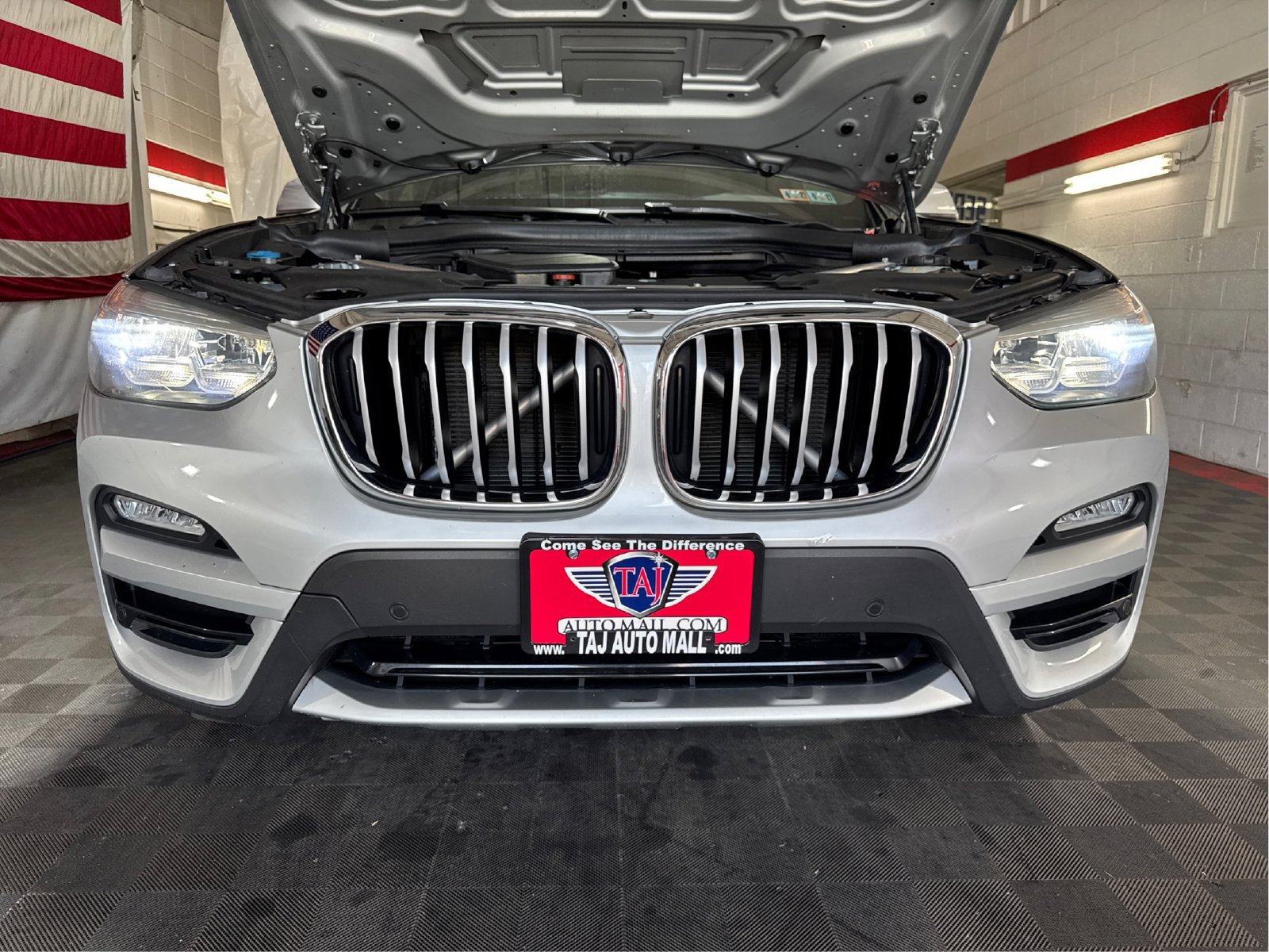 Used 2019 BMW X3 xDrive30i w/ Driving Assistance Package AWD/4WD image 23
