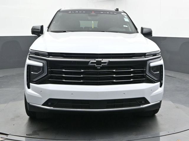 New 2026 Chevrolet Suburban Premier image 3