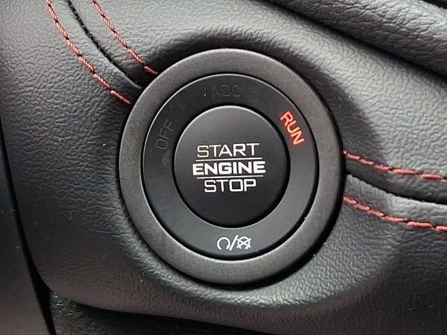 Used 2025 Dodge Durango GT image 24