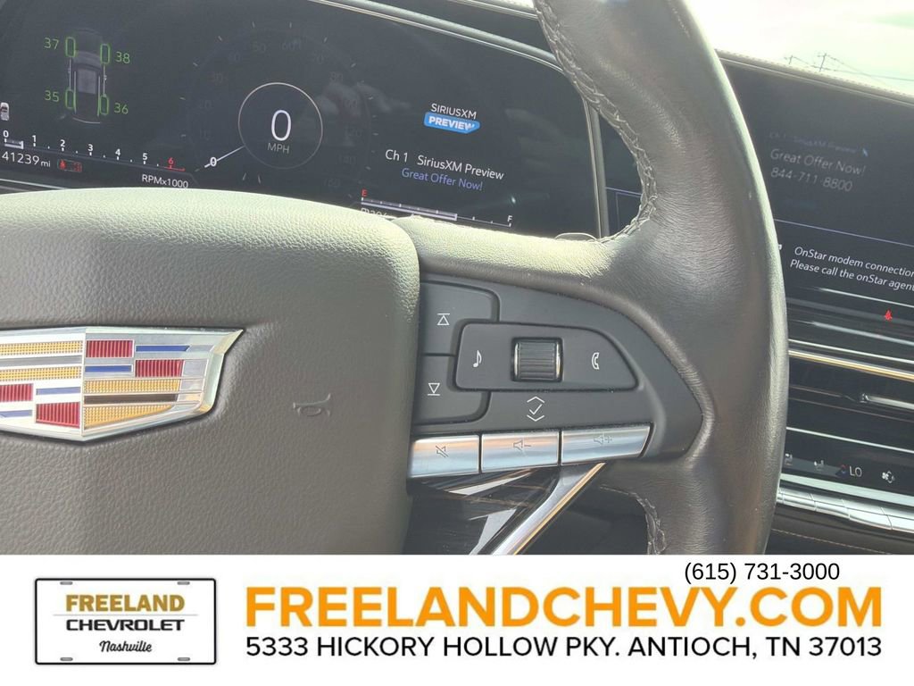 Used 2023 Cadillac Escalade Premium Luxury image 31