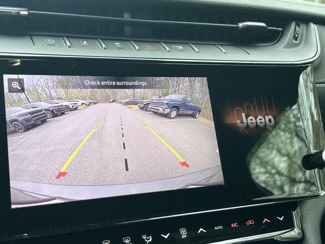 New 2026 Jeep Grand Cherokee Laredo image 27