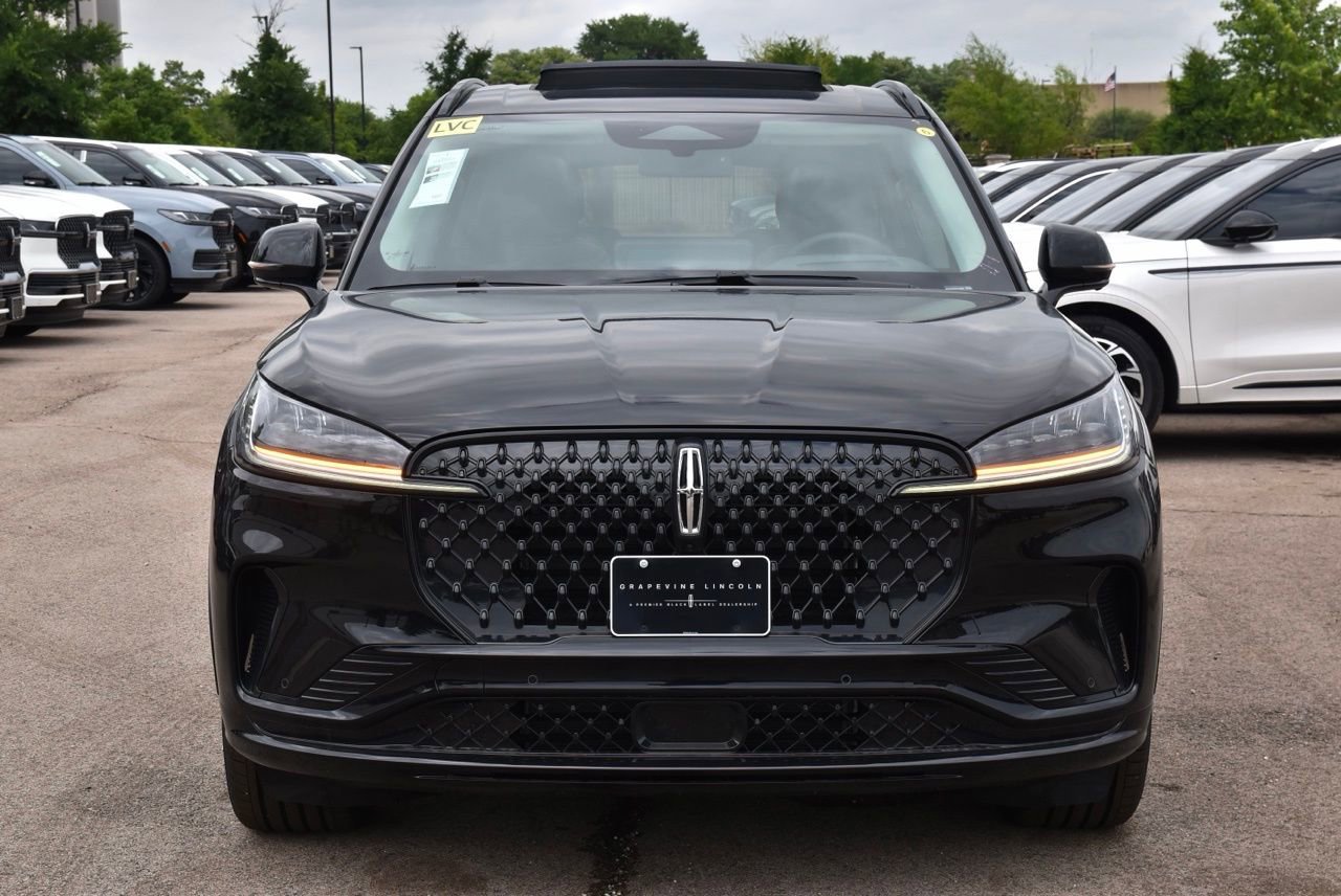 New 2026 Lincoln Aviator Reserve RWD image 2