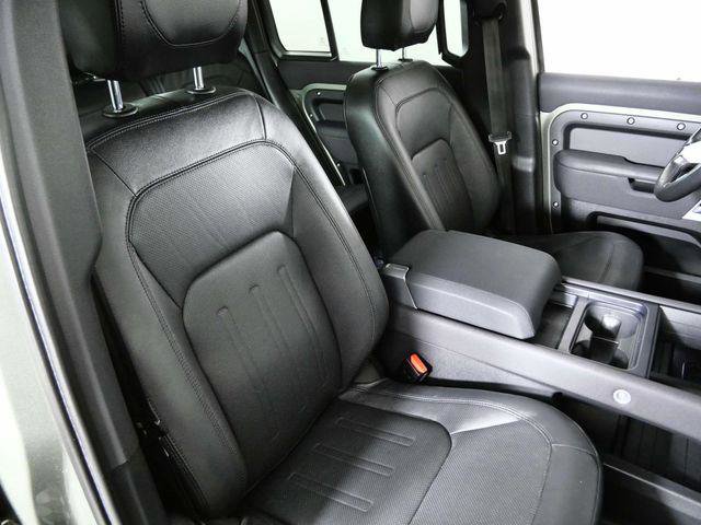 Used 2022 Land Rover Defender 110 SE image 12