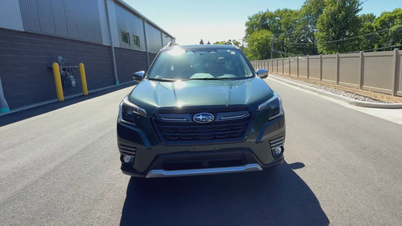 Certified 2023 Subaru Forester Touring AWD/4WD image 3