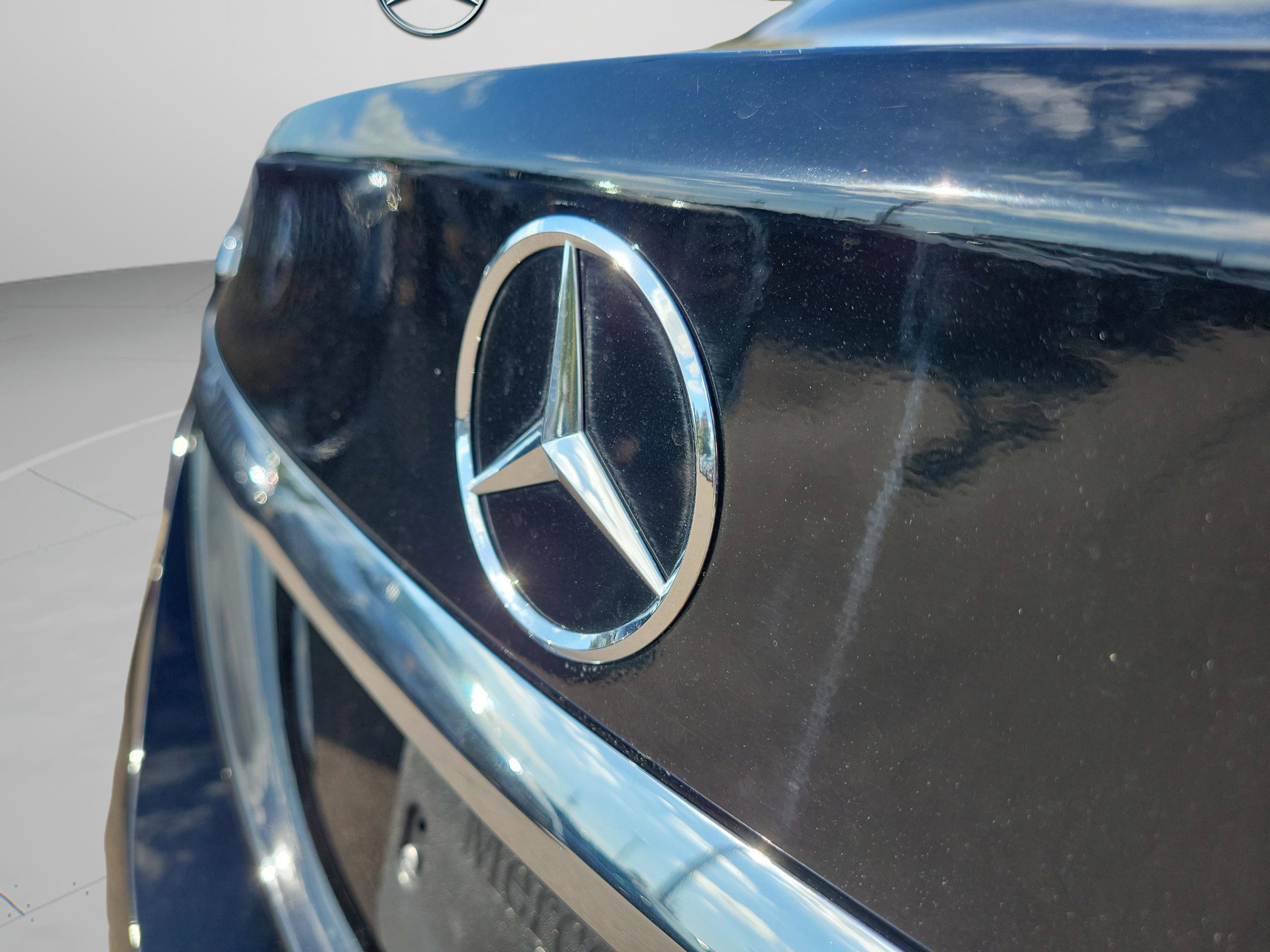 Used 2021 Mercedes-Benz C 300 Sedan image 31