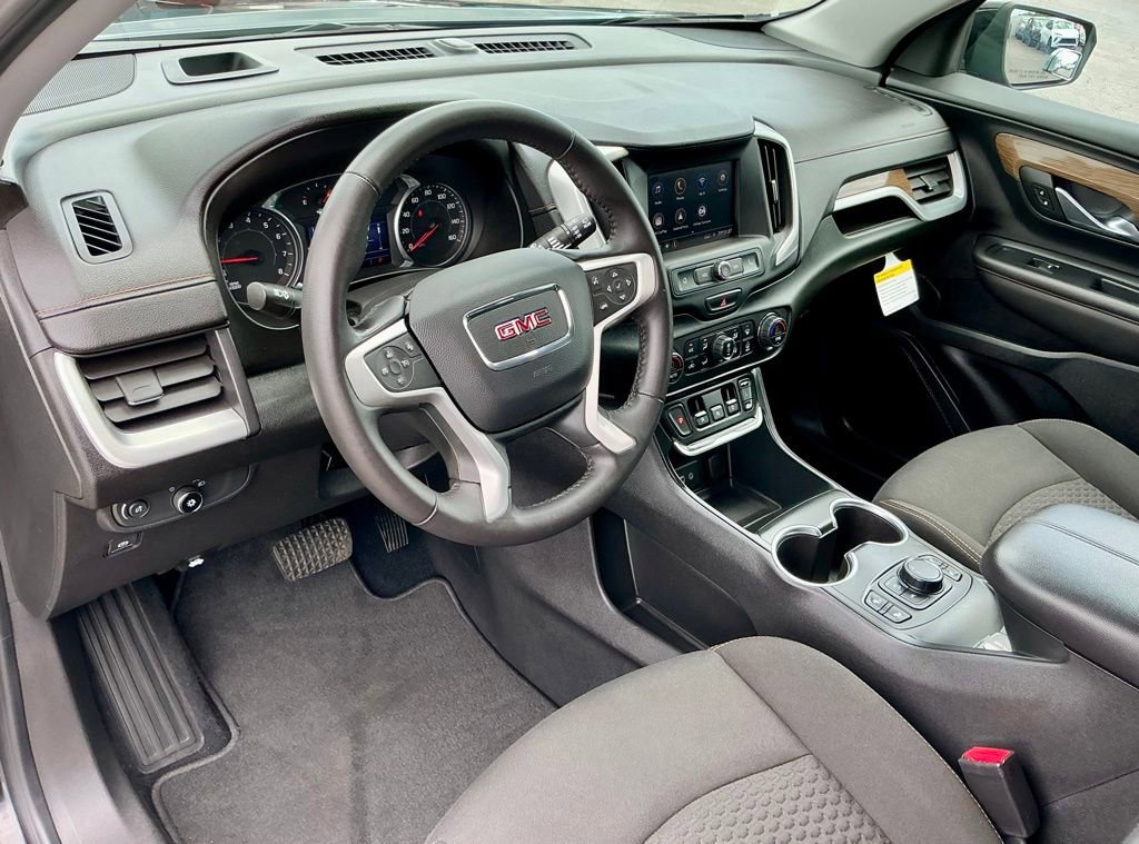 Used 2021 GMC Terrain SLE w/ Driver Convenience Package FWD image 38
