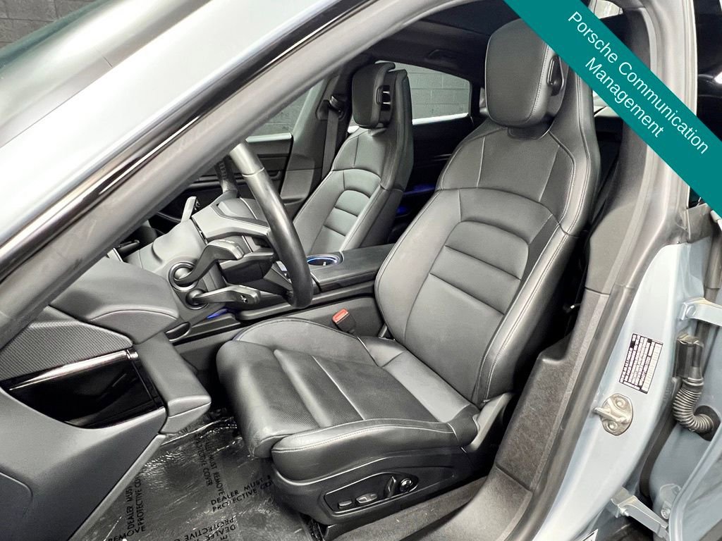 Used 2024 Porsche Taycan RWD image 3