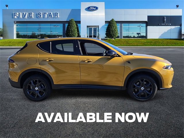 Used 2023 Dodge Hornet GT Plus w/ Tech Pack Plus w/o Parking image 9