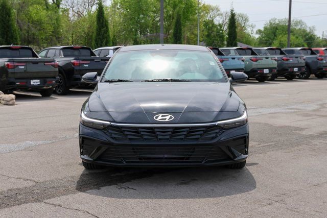 New 2026 Hyundai Elantra Sport w/ Cargo Package image 2