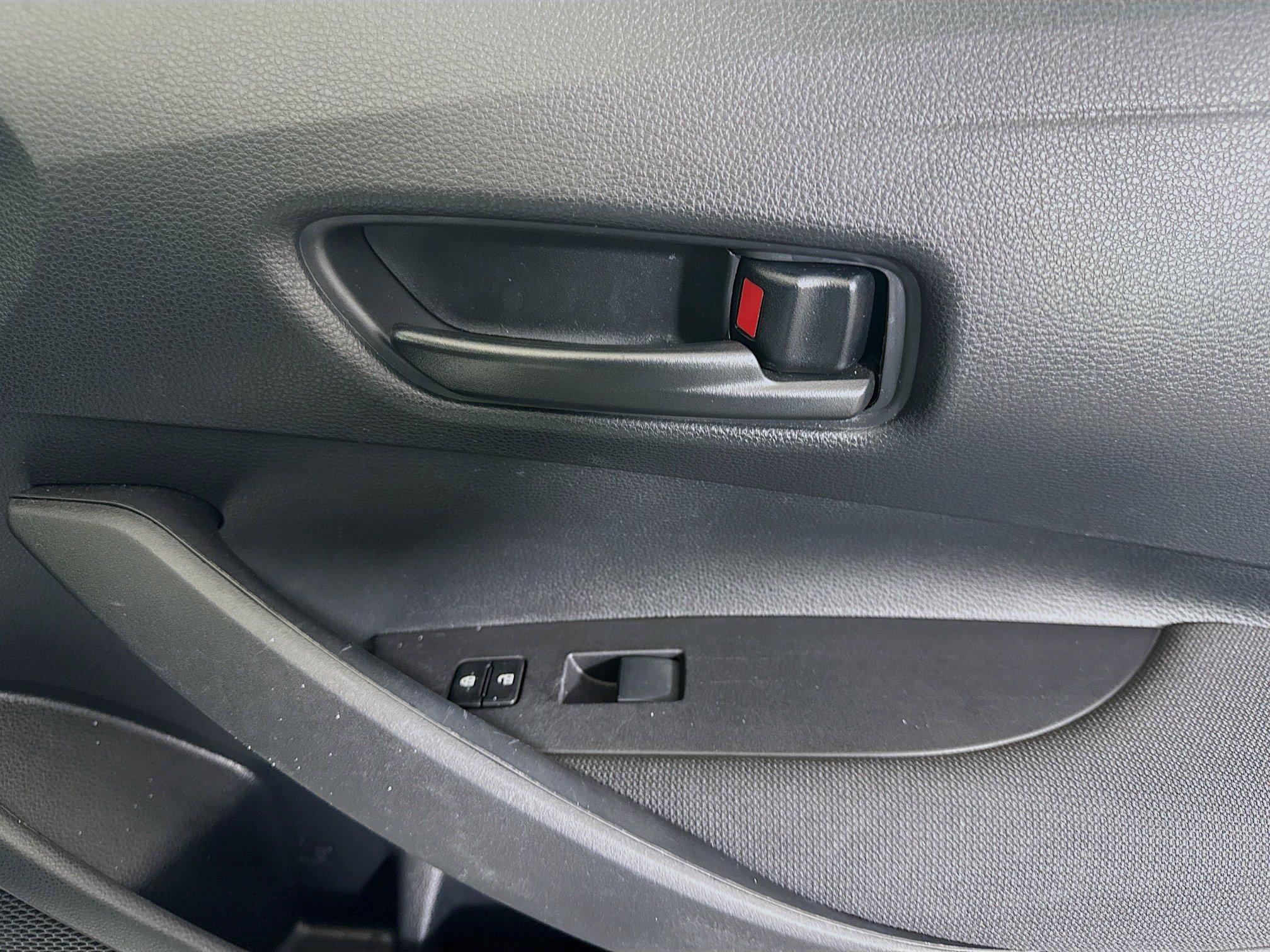 Used 2024 Toyota Corolla LE image 30