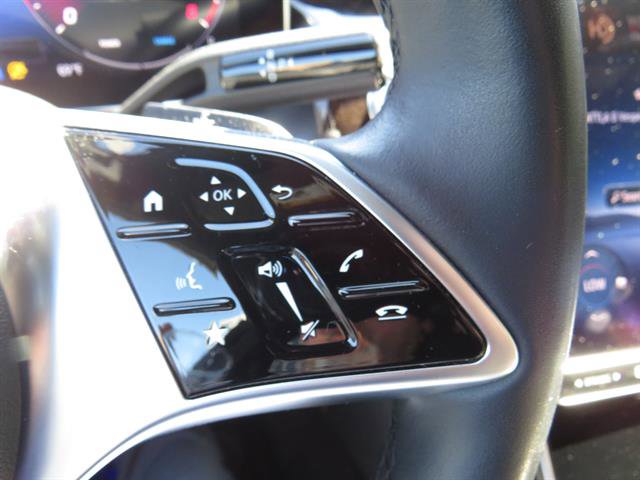 Used 2023 Mercedes-Benz GLC 300 4MATIC image 12