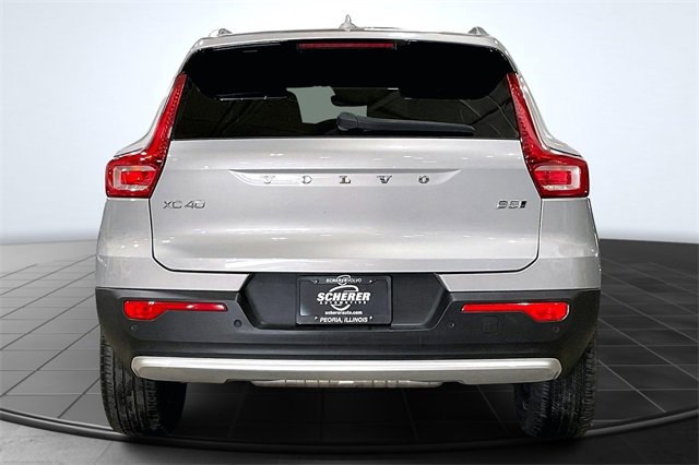 Certified 2023 Volvo XC40 B5 Core w/ Convenience Package image 5