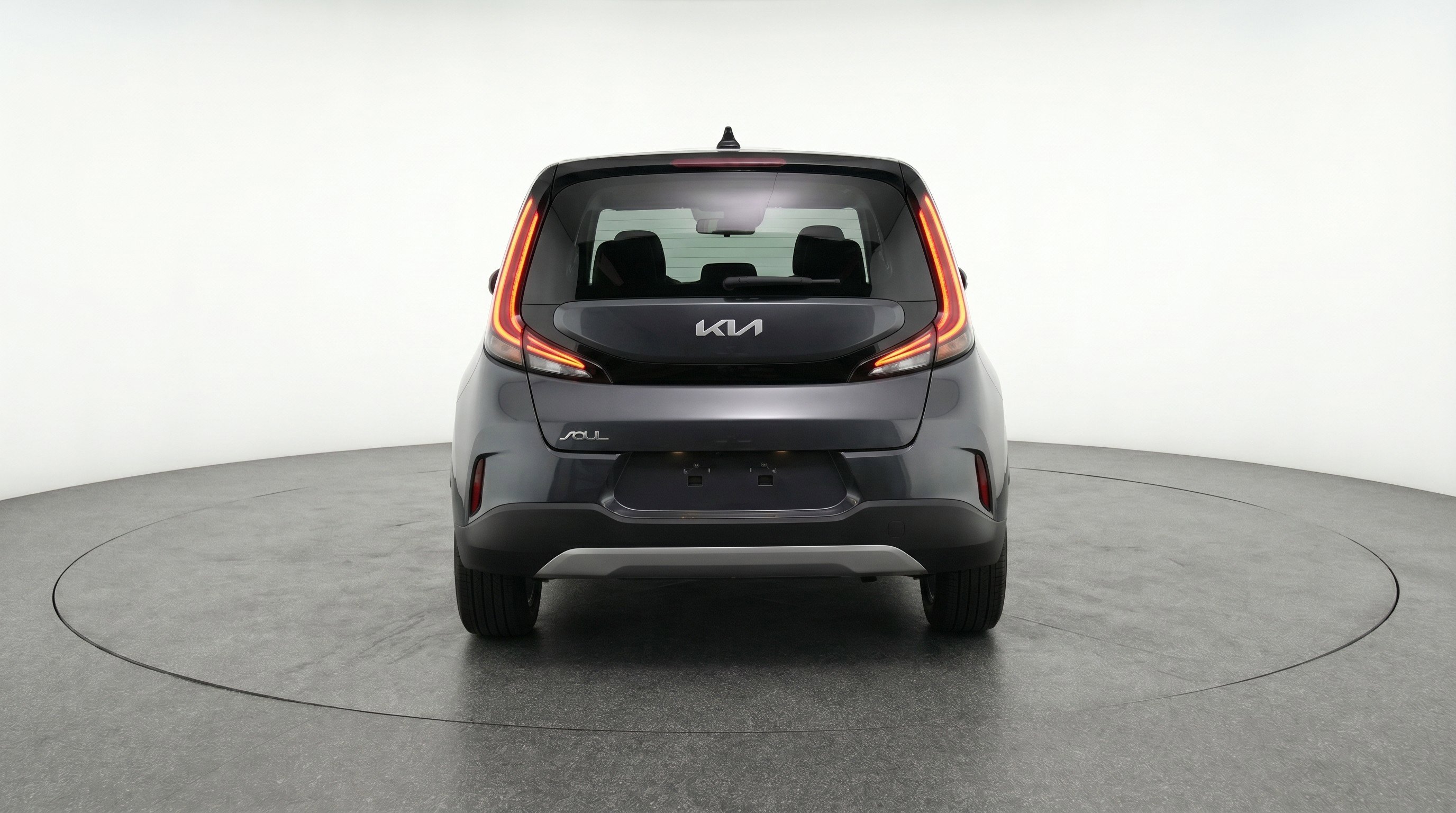 Used 2025 Kia Soul LX w/ LX Technology Package FWD image 7