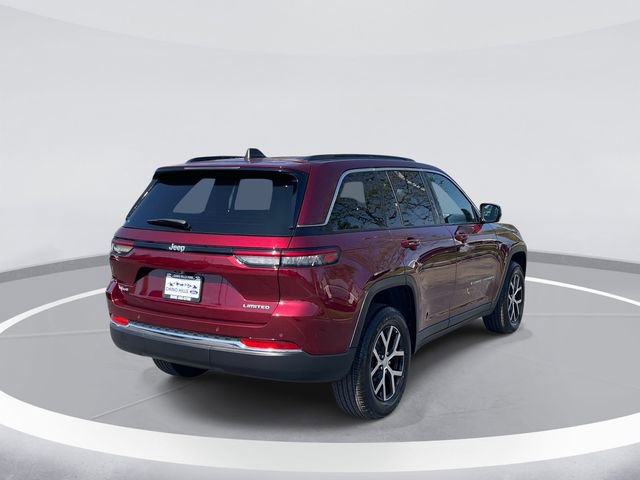 Used 2024 Jeep Grand Cherokee Limited image 5