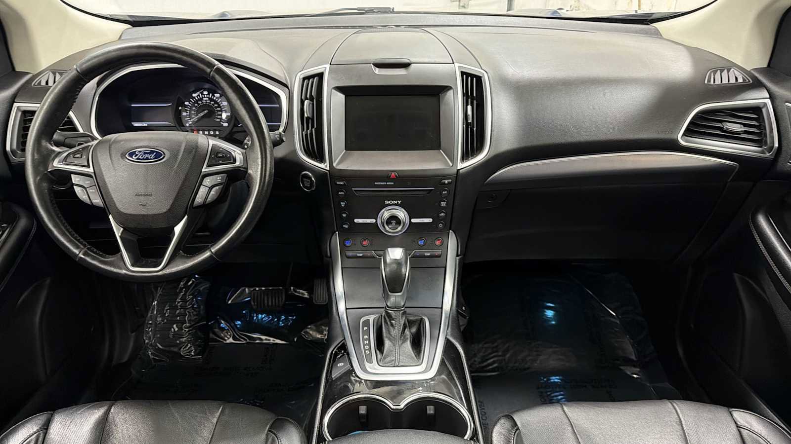 Used 2017 Ford Edge Titanium w/ Equipment Group 301A image 27