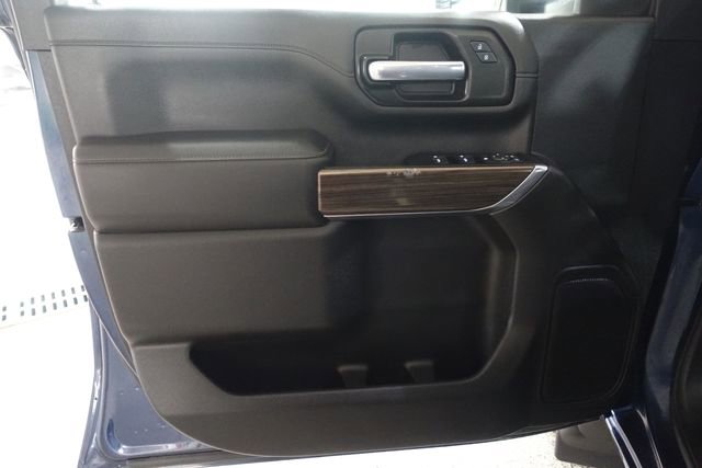 Used 2022 Chevrolet Silverado 2500 LT w/ Convenience Package image 9