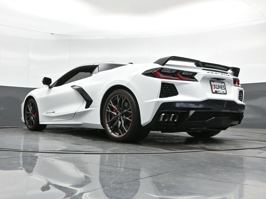 Used 2023 Chevrolet Corvette Stingray Premium Conv w/ Z51 Performance Package RWD image 48