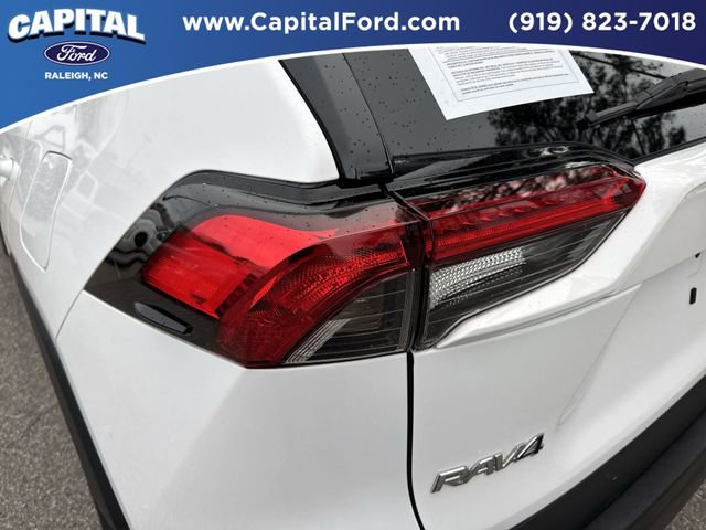 Used 2023 Toyota RAV4 XLE w/ Convenience Package image 15