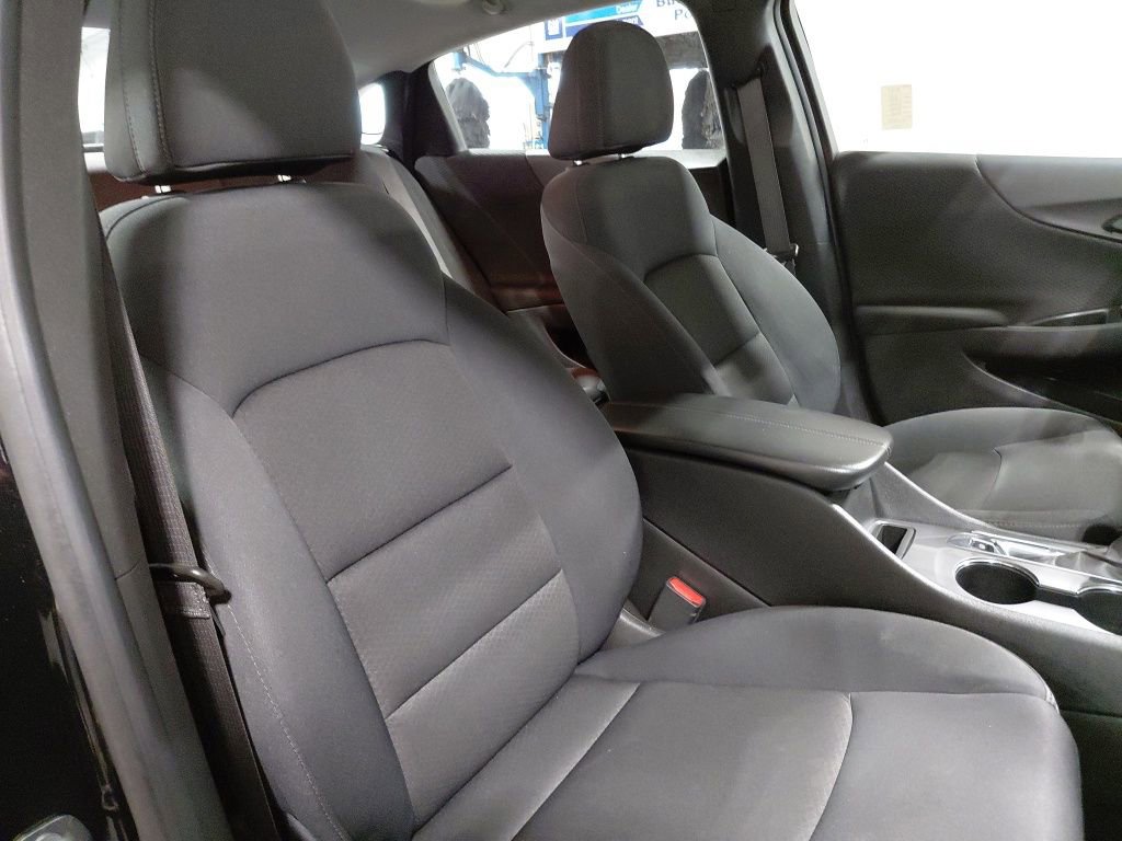 Used 2024 Chevrolet Malibu LT FWD image 21
