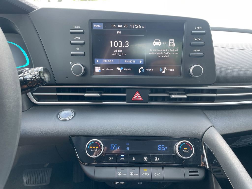 Certified 2025 Hyundai Elantra Hybrid FWD image 48