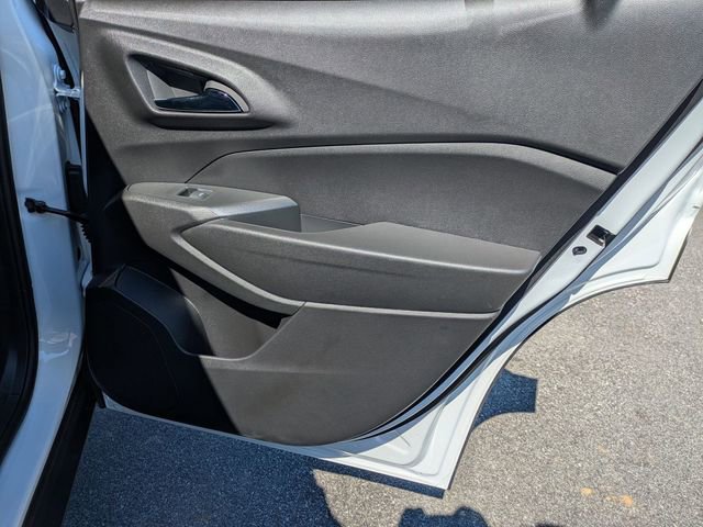New 2026 Chevrolet Trax RS w/ Sunroof Package FWD image 30