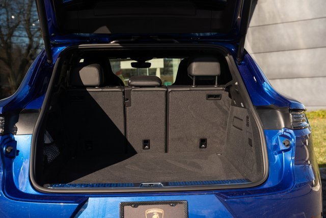 Used 2025 Porsche Cayenne GTS image 16