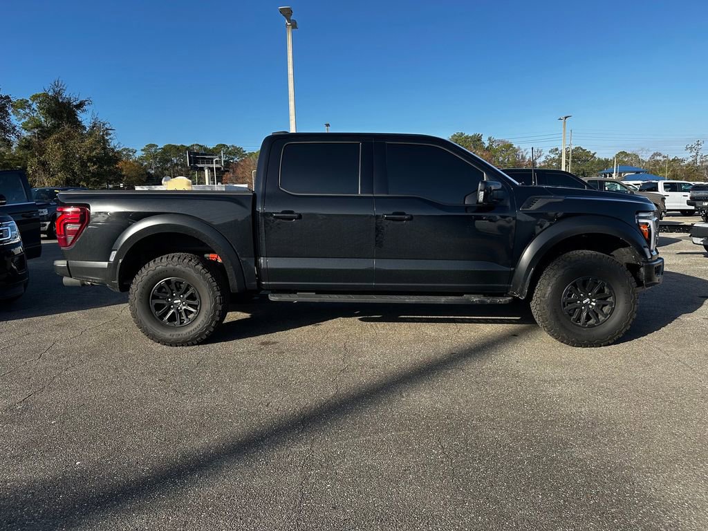 Used 2025 Ford F150 Raptor image 9