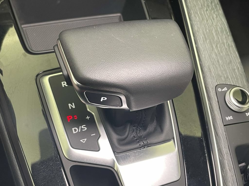 Used 2022 Audi A5 2.0T Premium AWD/4WD image 32