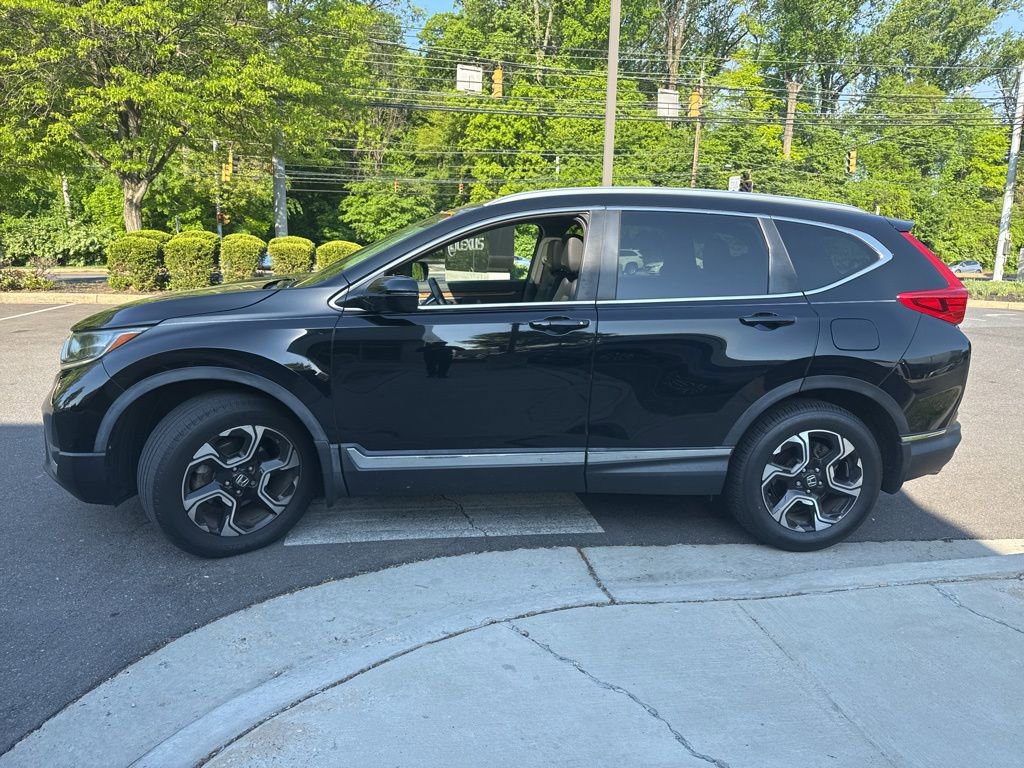 Used 2017 Honda CR-V Touring image 4