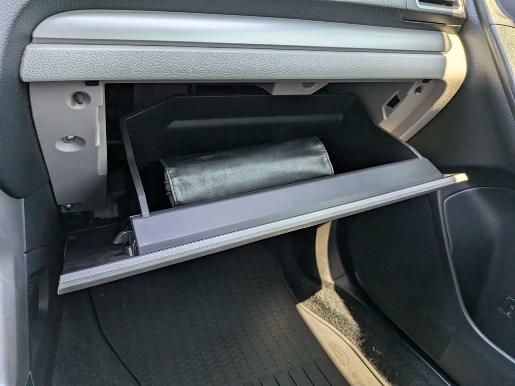 Used 2018 Subaru Forester 2.5i Premium AWD/4WD image 25